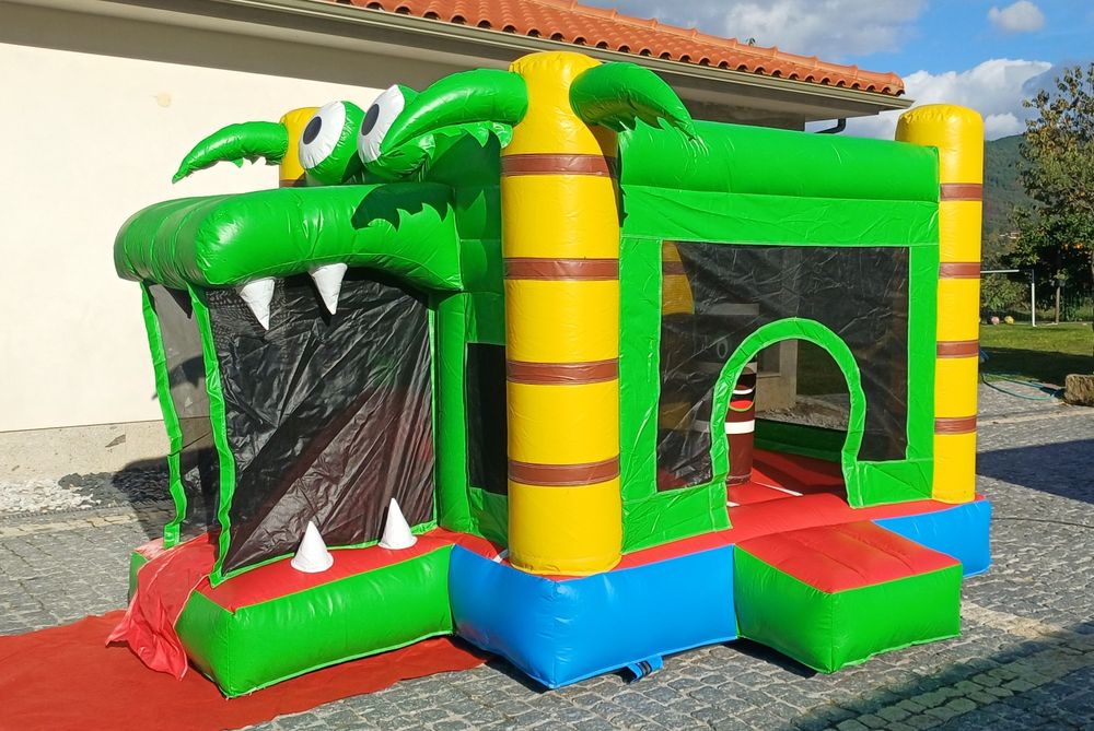 Insuflável para alugar