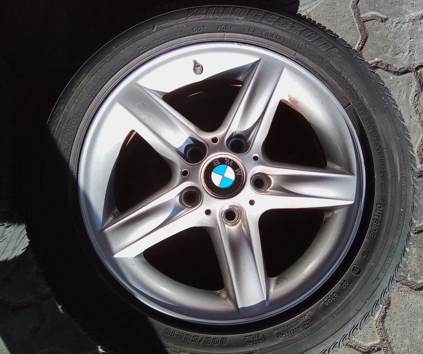 JANTES BMW SÉRIE 1 R16 COM PNEUS 205/55 FURAÇÃO 5X120