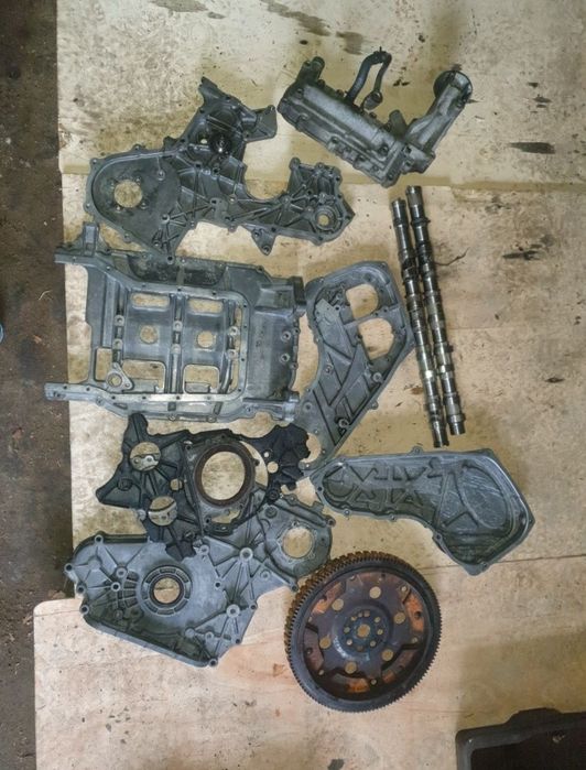 Коллектор Рампа Кришки ГРМ 2.5 crdi Sorento H1 D4CB