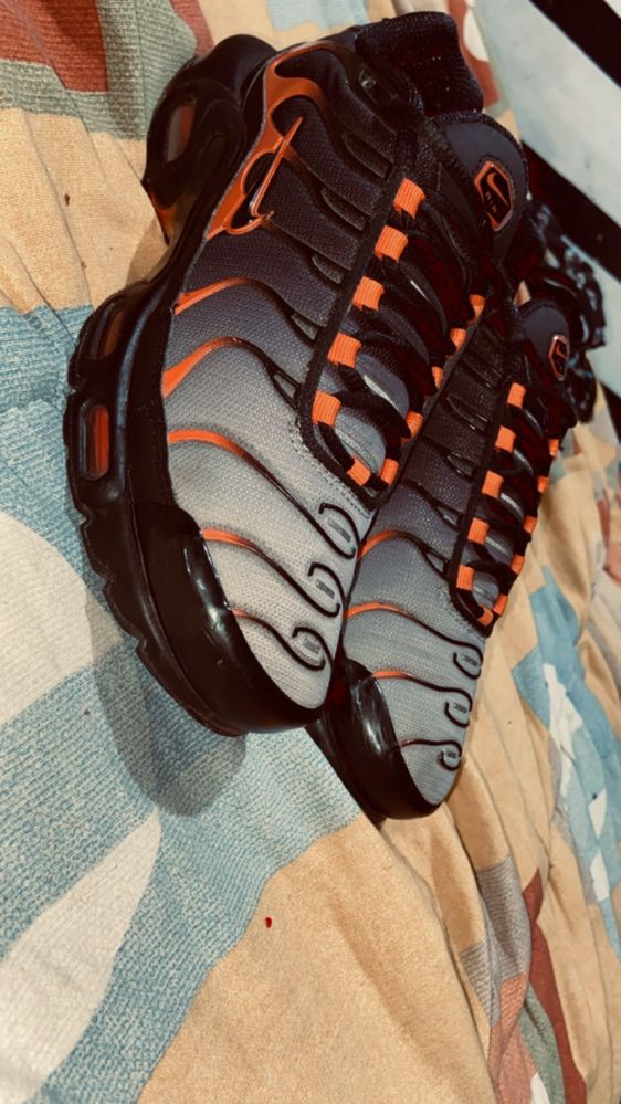 Vendo sapatilha NIKE TN