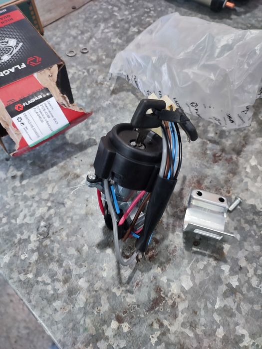 Замок запалення ВАЗ 2108 ,09 ,15.