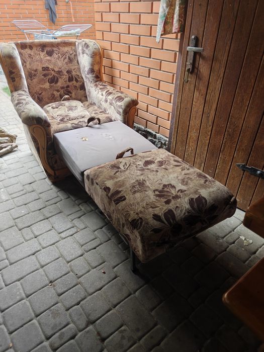 Диван з кріслами