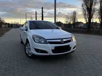 Opel Astra 2013 Официал Седан Опель Астра