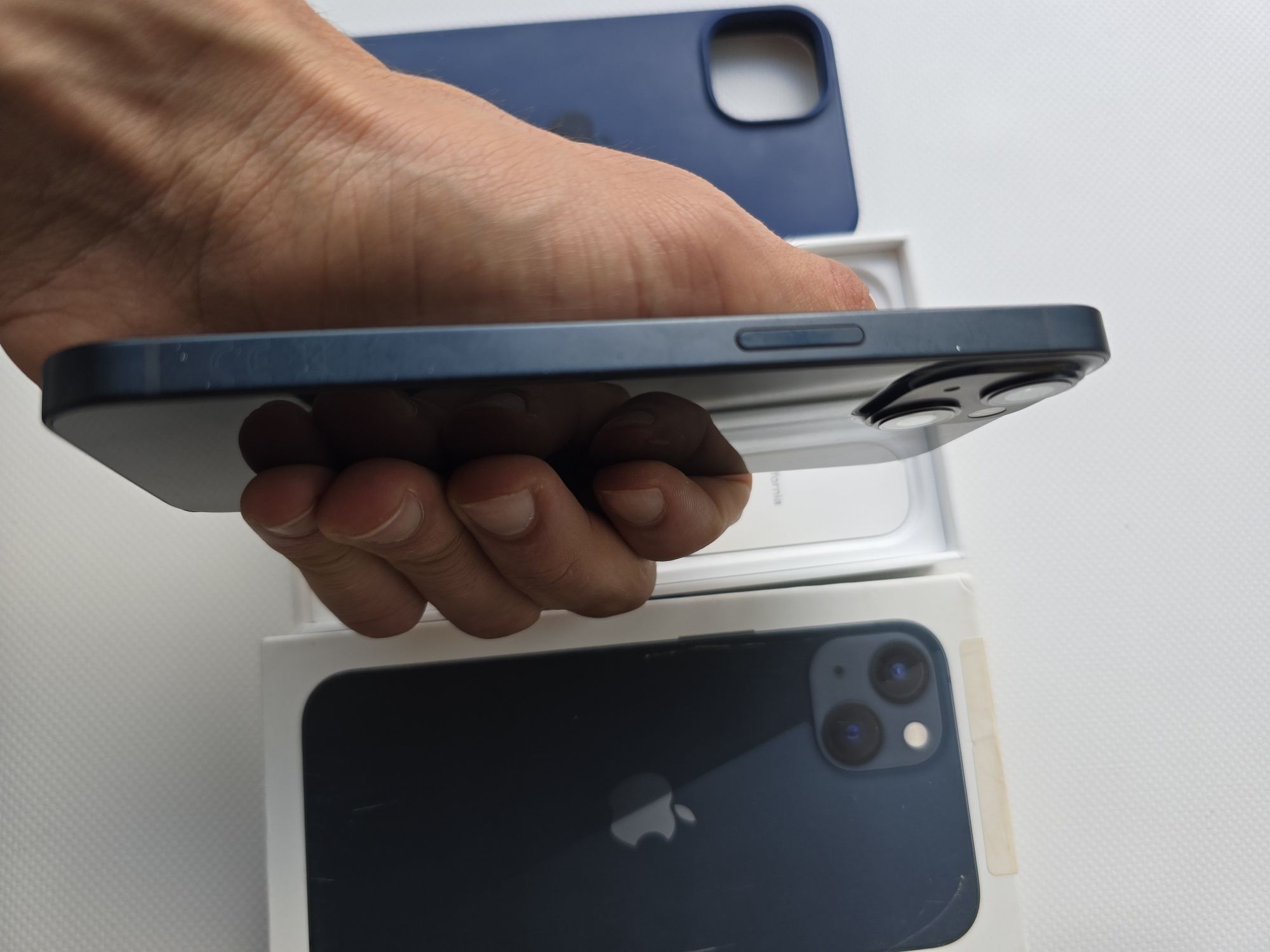 iPhone 13  128 gb neverlock