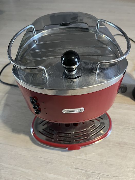 Кофемашина Delonghi