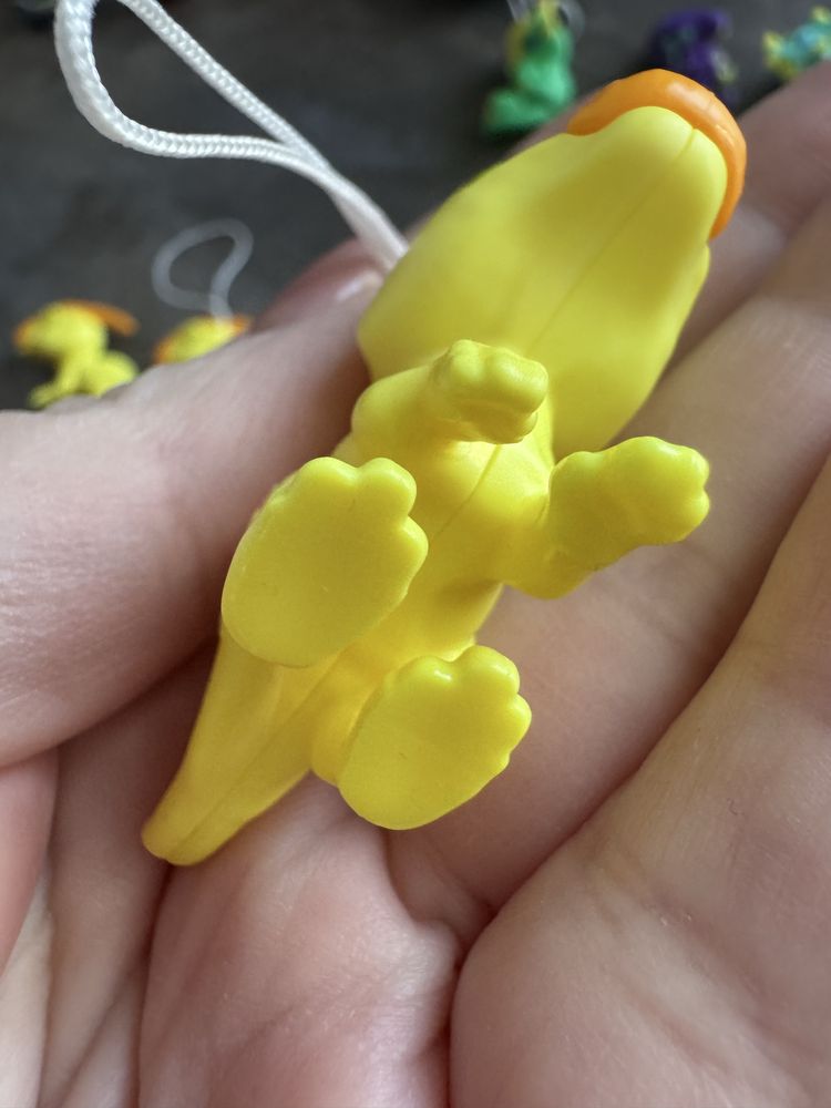 Dinozaur Parasaurus żółty VQ284 Jurassic World figurka zabawka Kinder