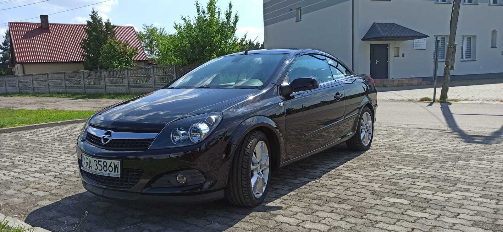 Opel Astra H Twin Top 1.8 benzyna