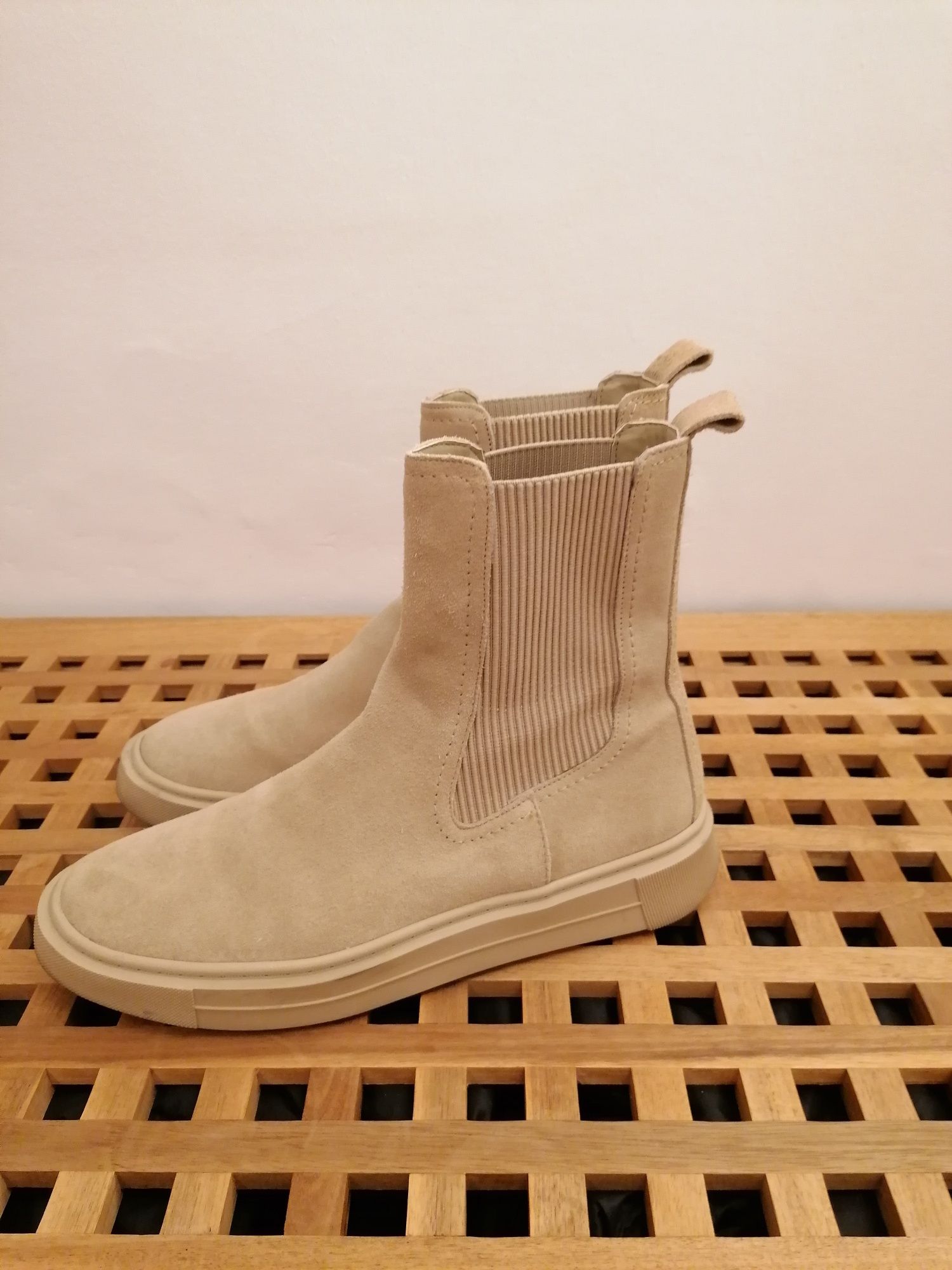 Botas Beges Zara 40