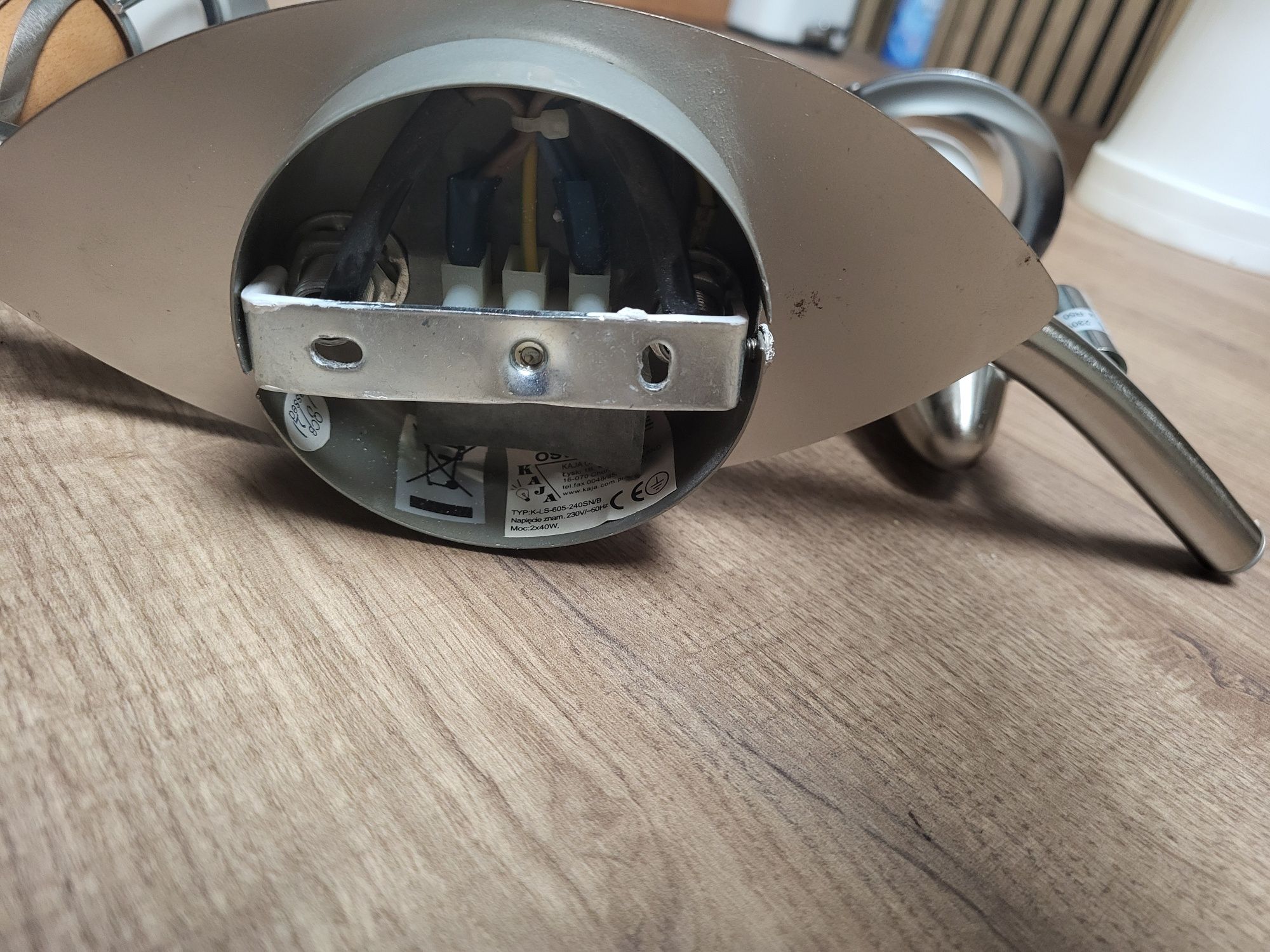 Lampa sufitowa typu kinkiet (2 sztuki)