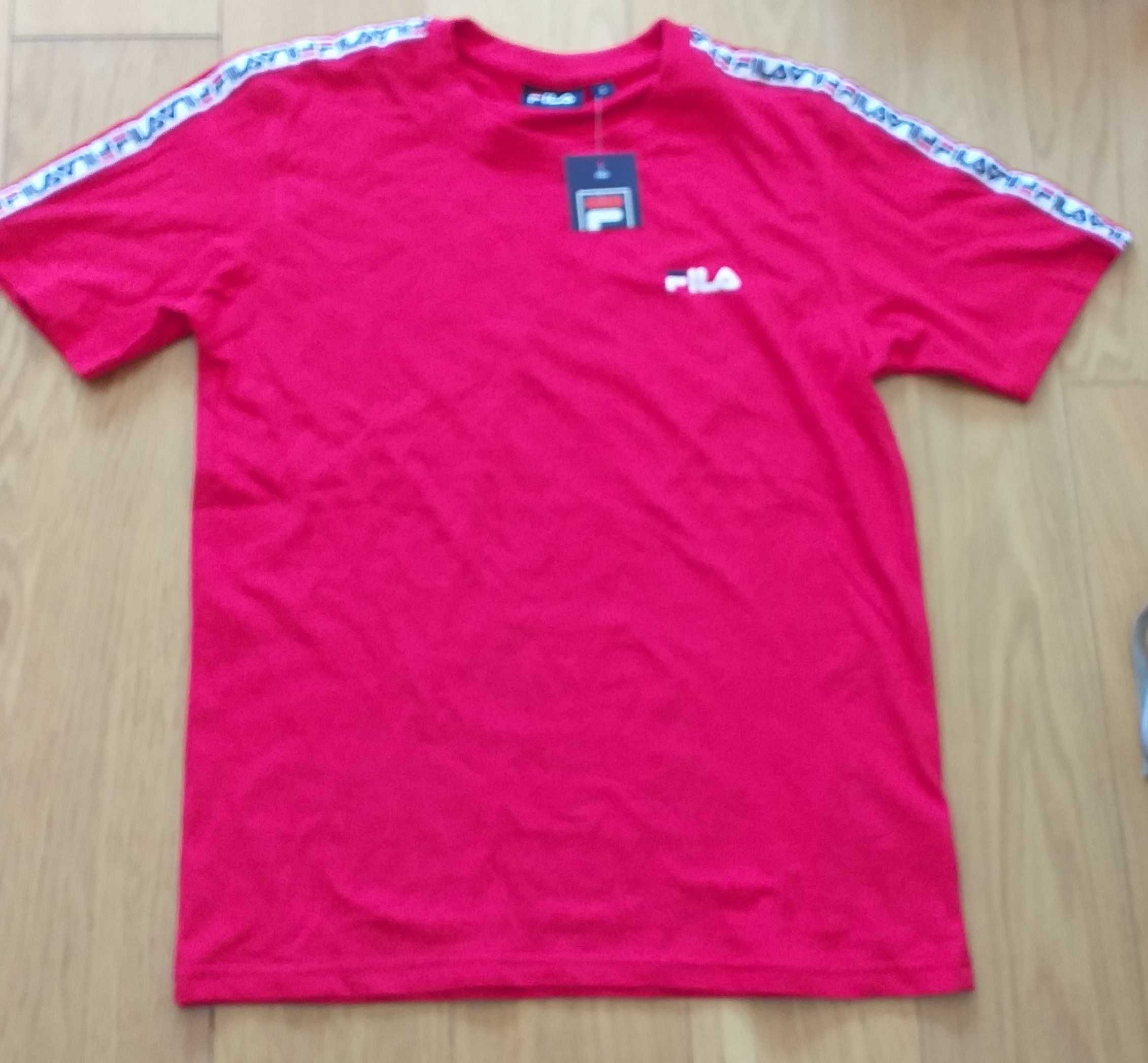 T-shirt Fila vermelha, original, nova/Berg e Vaza