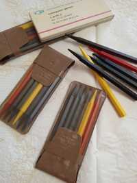 Воскові олівці з суцільним грифелем СРСР кольорові