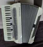 Akordeon Hohner Verdi III głosy H/T Stan sklepowy