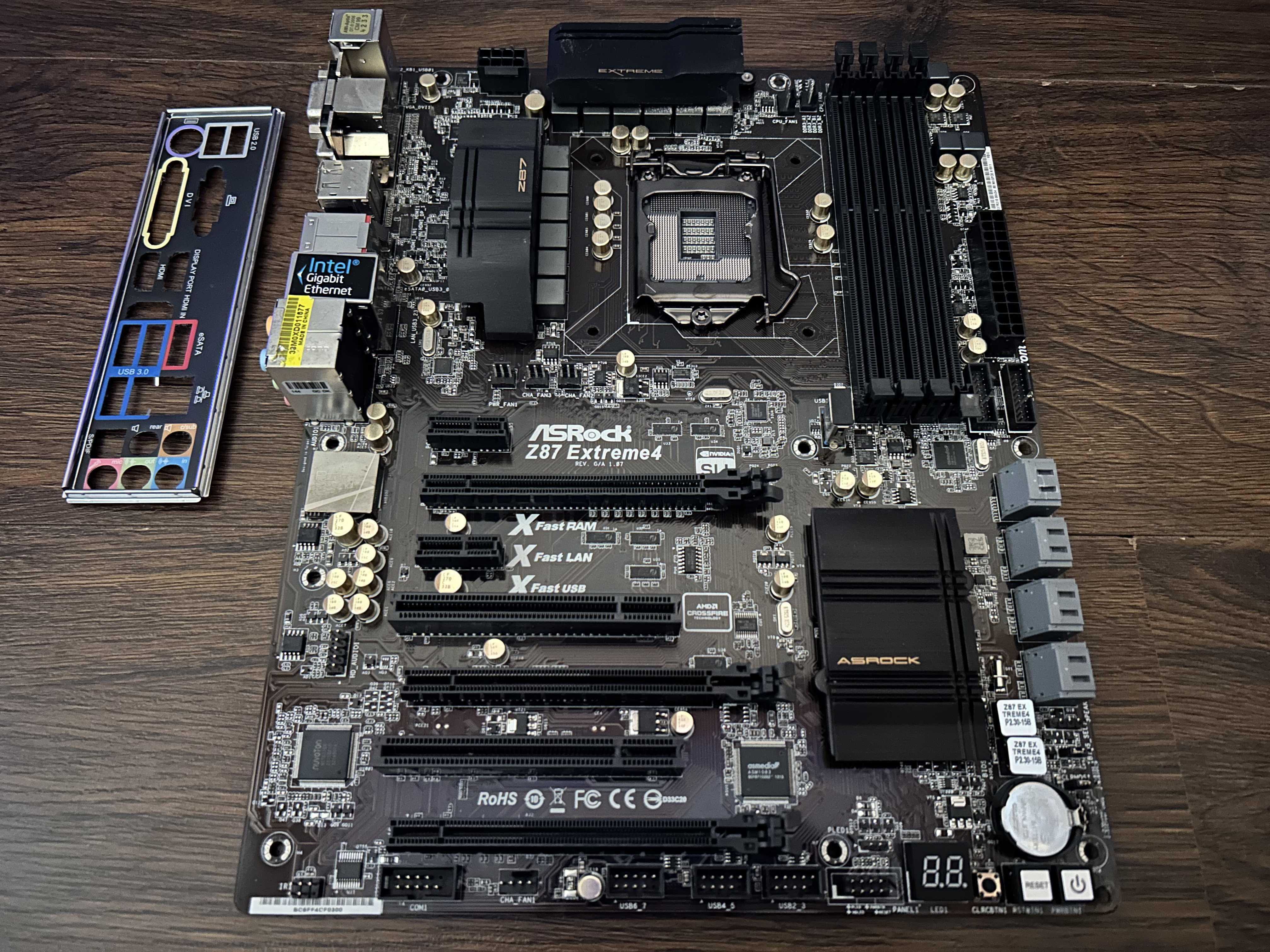 Гарантія! Материнська плата 1150 сокет ASROCK Z87 Extreme4