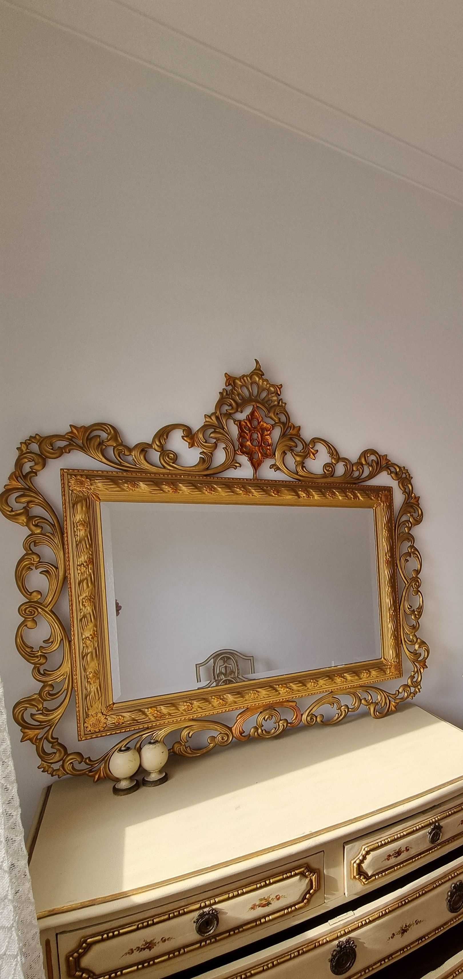 Espelho em talha dourada 1,10mtx1,00mt para restauro