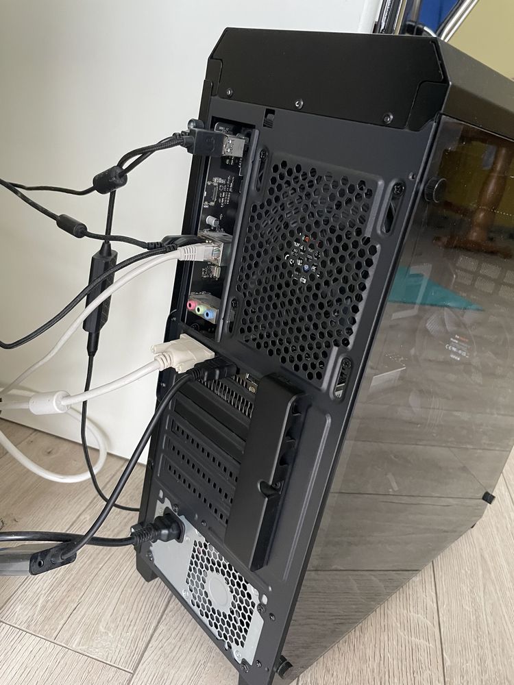 Komputer stacjonarny Asus Rog Strix GL10CS i5 GTX1650
