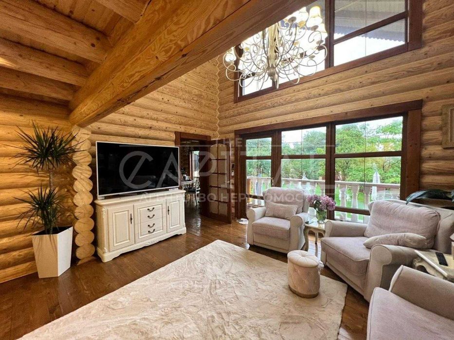 Продаж / Будинок / 320 м2 / Гнідин / вул. Центральна