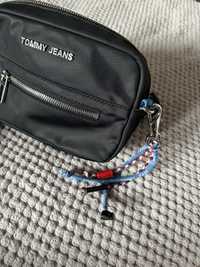 Бананка Tommy Jeans