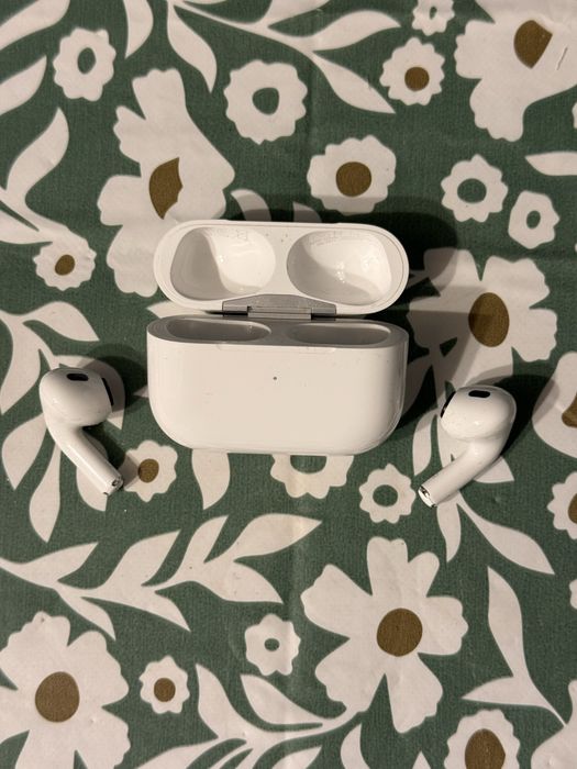 Oryginalne sluchawki Apple Airpods Pro 2