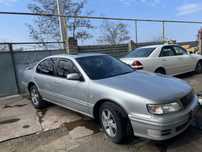 Неспішний продаж Infiniti i30