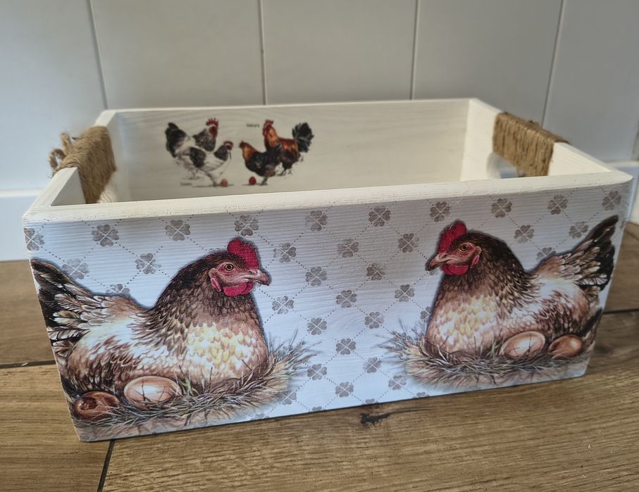 Skrzynka drewniana kury decoupage