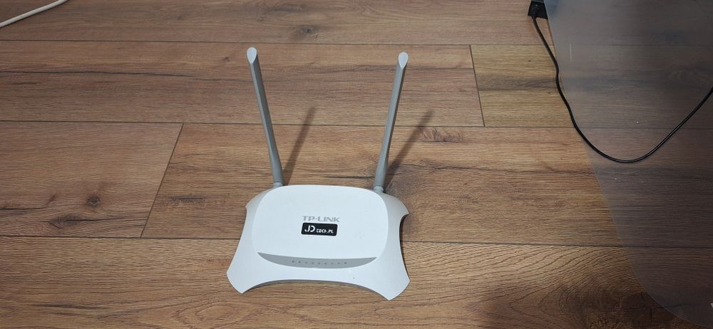 Router TP-LINK MR 3420