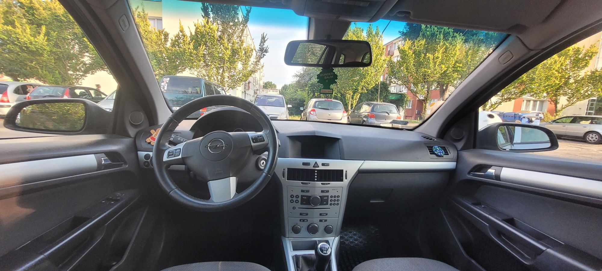 Opel Astra H III 1.6L 115km