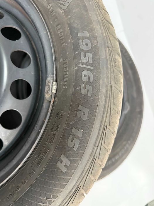 Koła , Felgi stalowe z oponami  , Oryginalne VW 15 cali