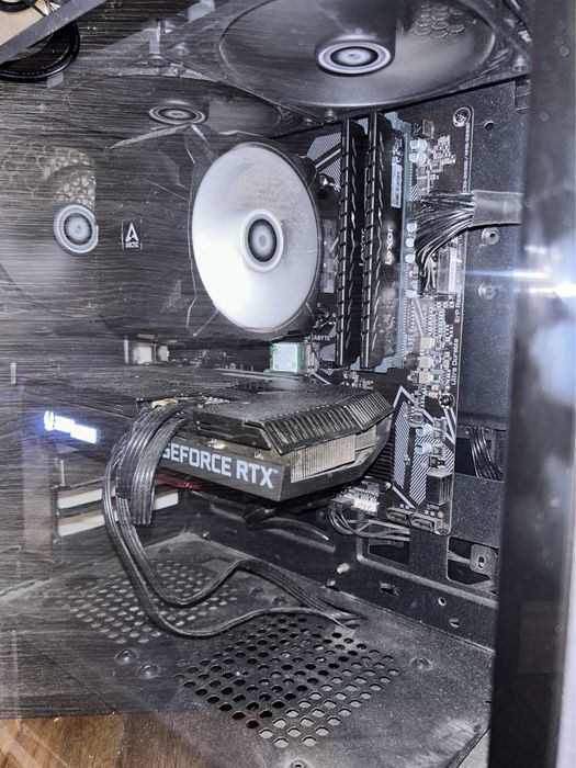 Komputer | Ryzen 5 5600 | RTX 3070 | 16gb RAM | B550M-K | Endorfy 700W