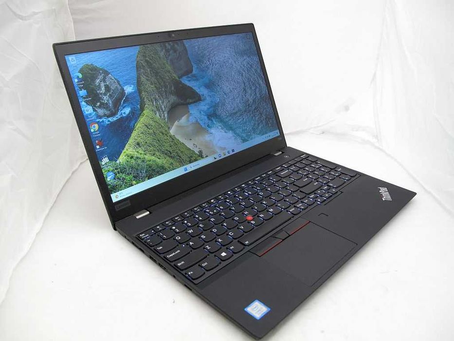 Laptop Lenovo ThinkPad T590 i7-8565U 250 GB SSD 16GB RAM 15,6 Win11