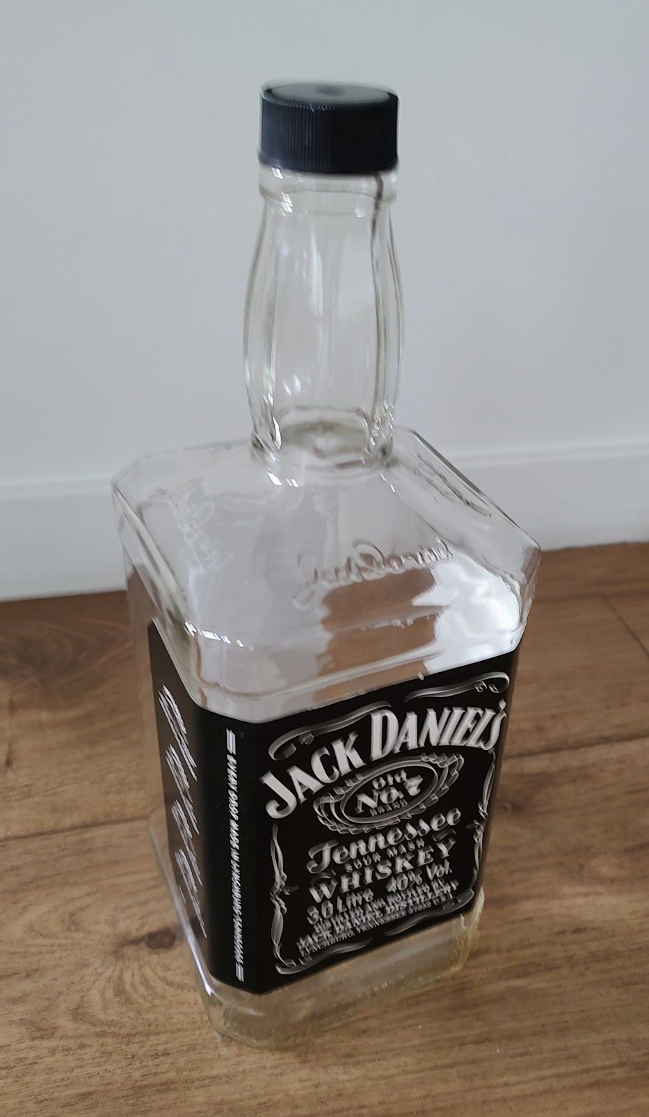 Jack Daniels  3 л.