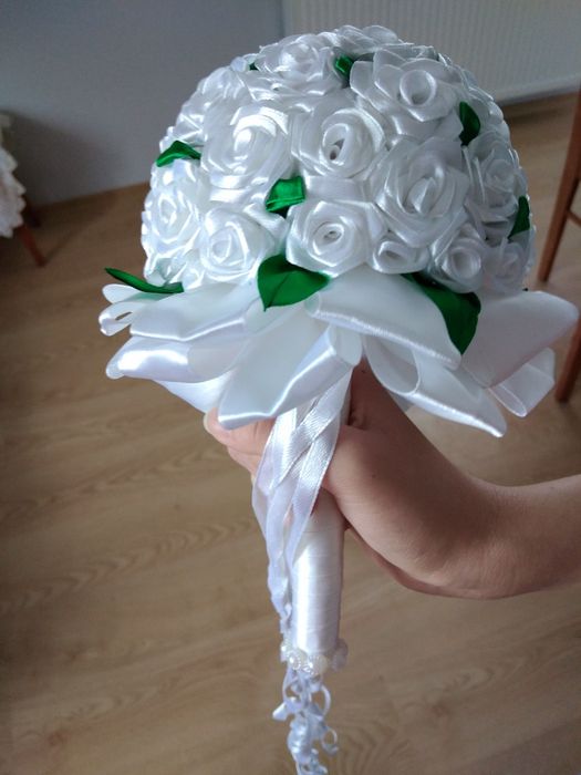 Kwiatki sztuczne ręcznie robione