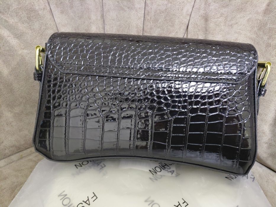 Гарна стильна сумка нова