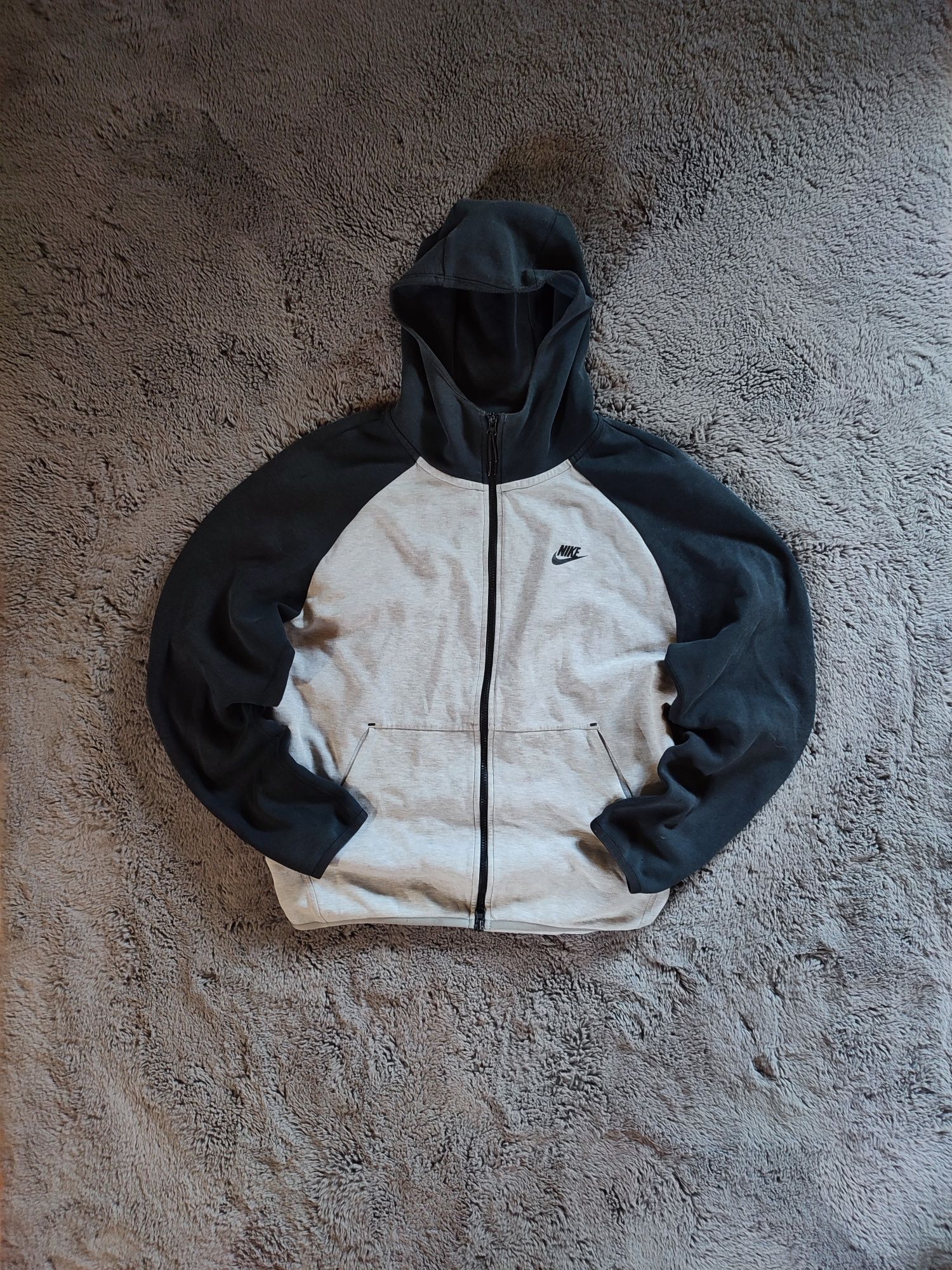 Оригінальний Nike tech fleece в сіро-чорному кольорі