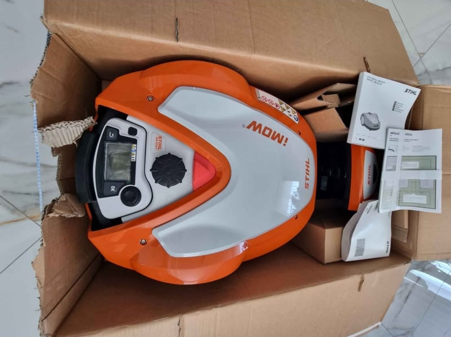 Kosiarka automatyczna STIHl RMI 632 C Nowa z 2-letnią gwarancją