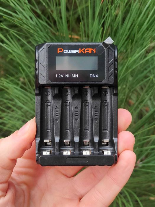 Зарядное устройство для батареек (аккумуляторов)