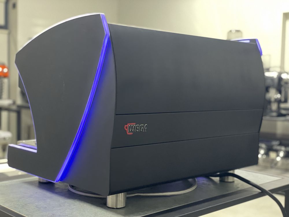 Професійна кавомашина Wega Polaris