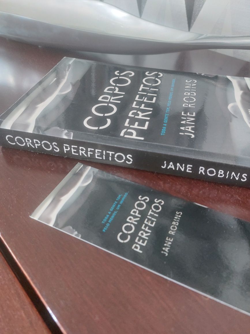 Livro "Corpos Perfeitos" Jane Robins