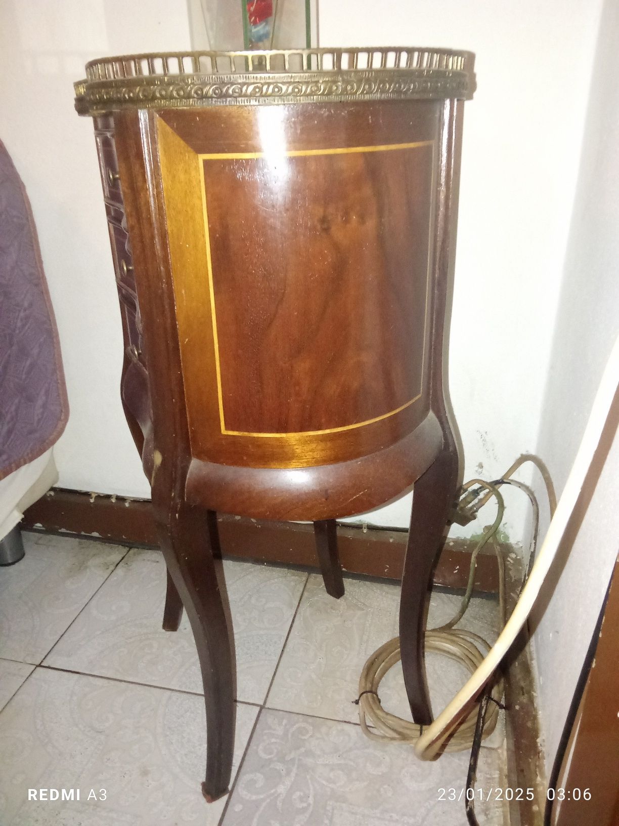 Mesa de apoio antiga