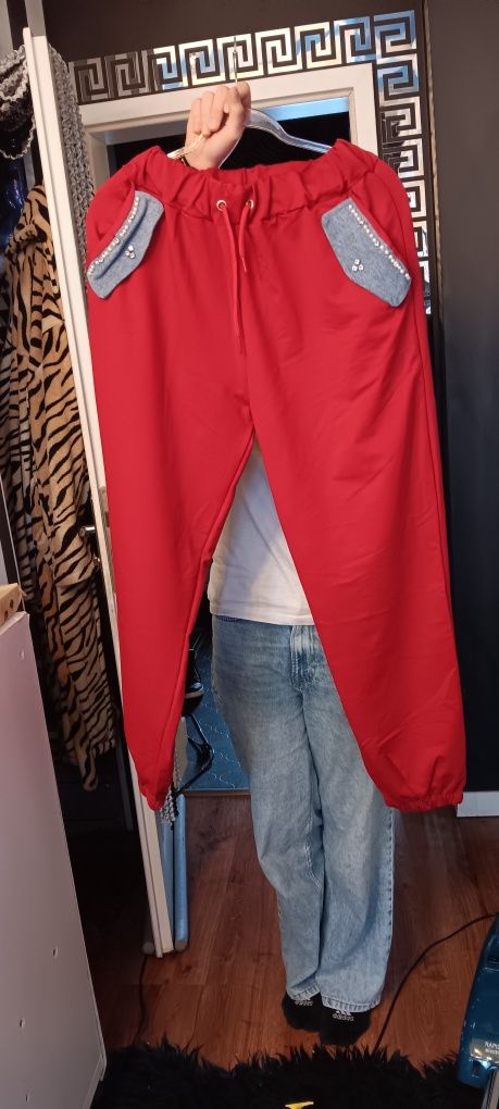 Dres damski czerwony