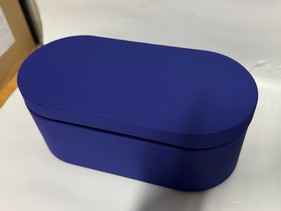 Nowa suszarko-lokówka Dyson airstrait long hs05 blue-gold