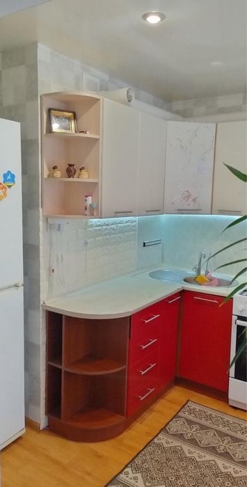 Здається 2 кім квартира біля Критого ринку