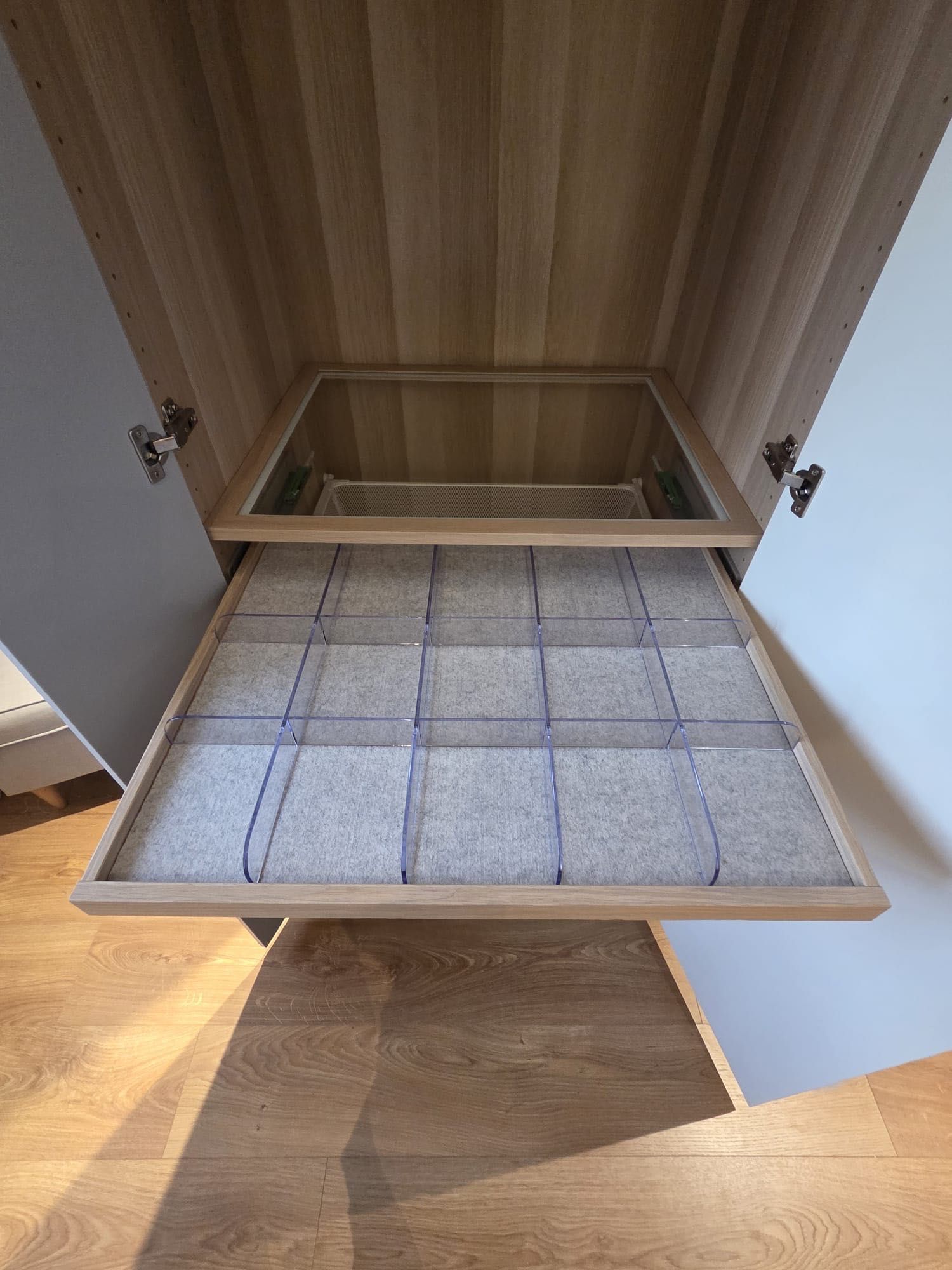 Conjunto à venda: cama HEMNES + armário