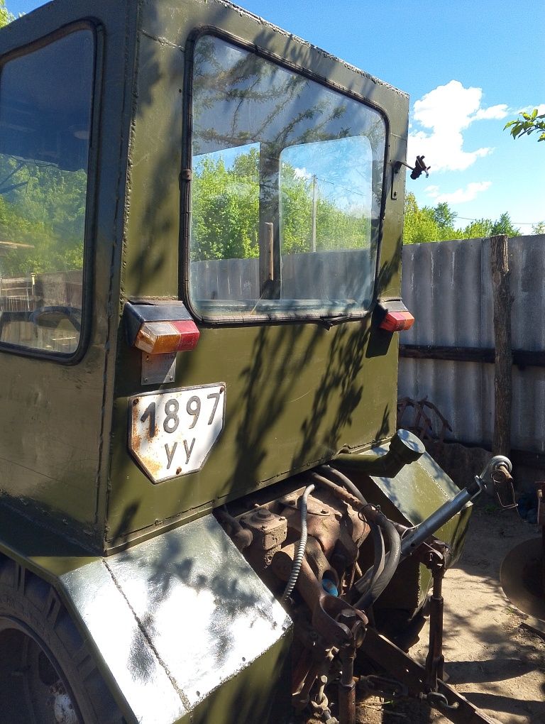 Продам трактор т-25