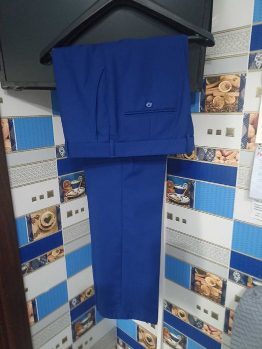 Мужской фирменный костюм на выпускной или свадьбу