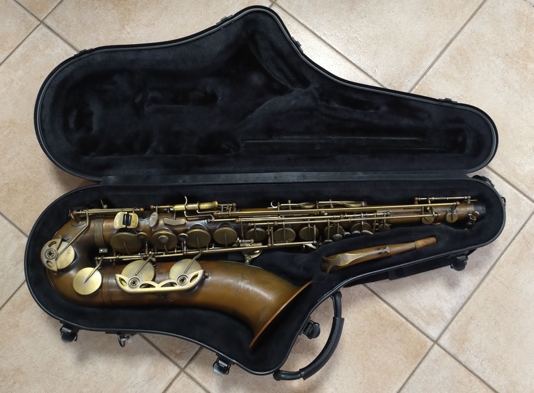 Saksofon tenorowy LC Sax T601 RF