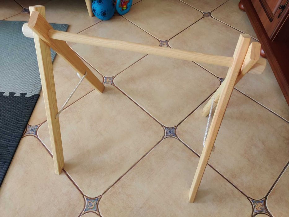 Stojak edukacyjny Baby Gym, bezbarwny, stan idealny