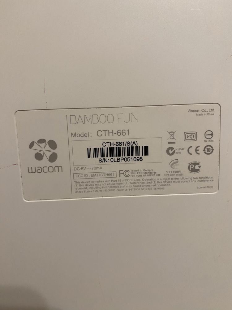 Графічний планшет Wacom Banboo Fun CTH-661