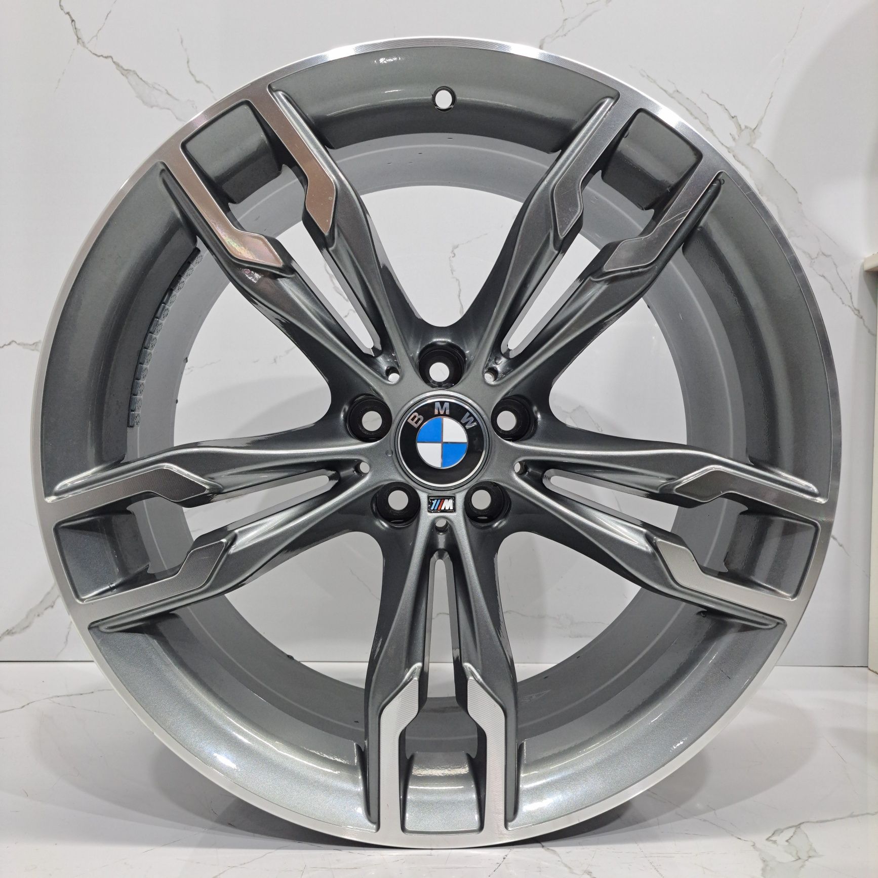 Jantes 20" LOOK BMW 668M M550d série 5 G30 G31 6 G32 7 G11 G12 5x112