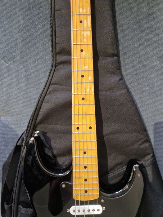 Gitara czarny stratocaster Gilmour - partcaster