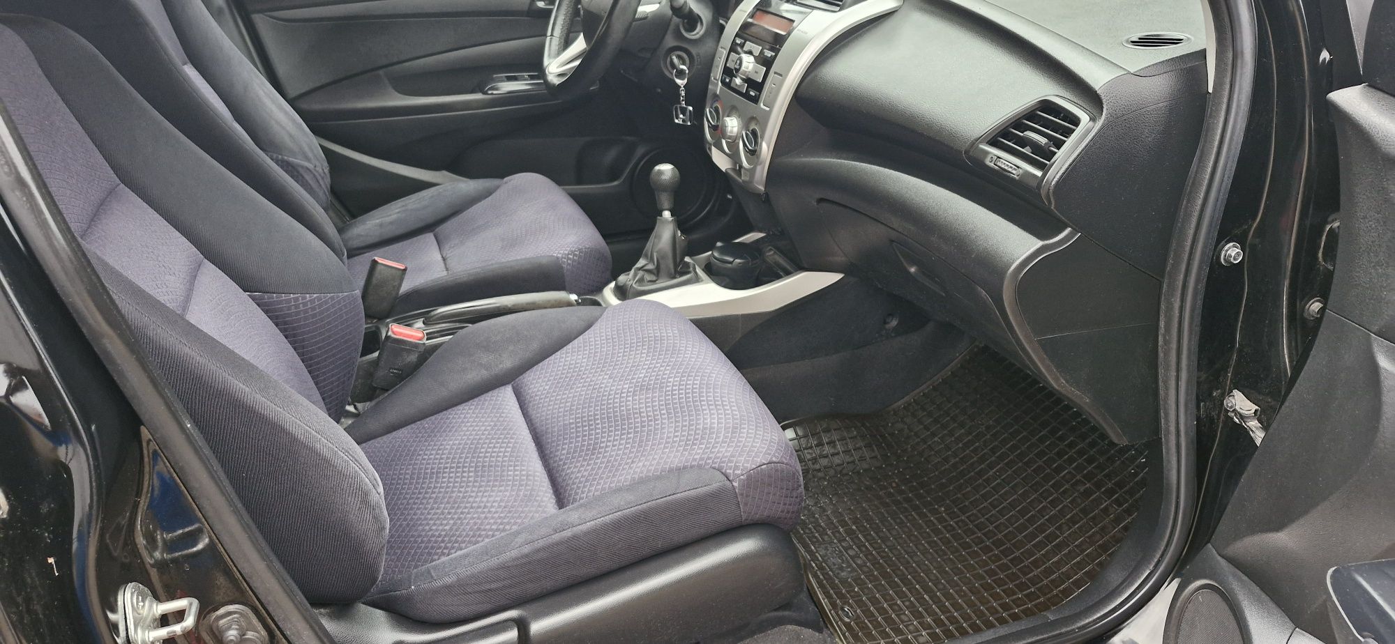 Okazja!Honda City!2009r!Salon Polska!1 wl od nowosci!1.4 b!Bez rdzy!